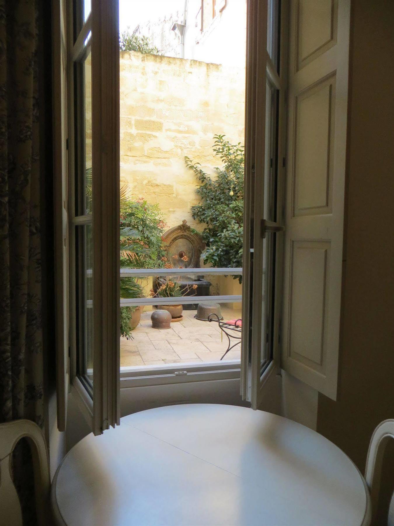 Autour Du Petit Paradis Avignon Exterior foto